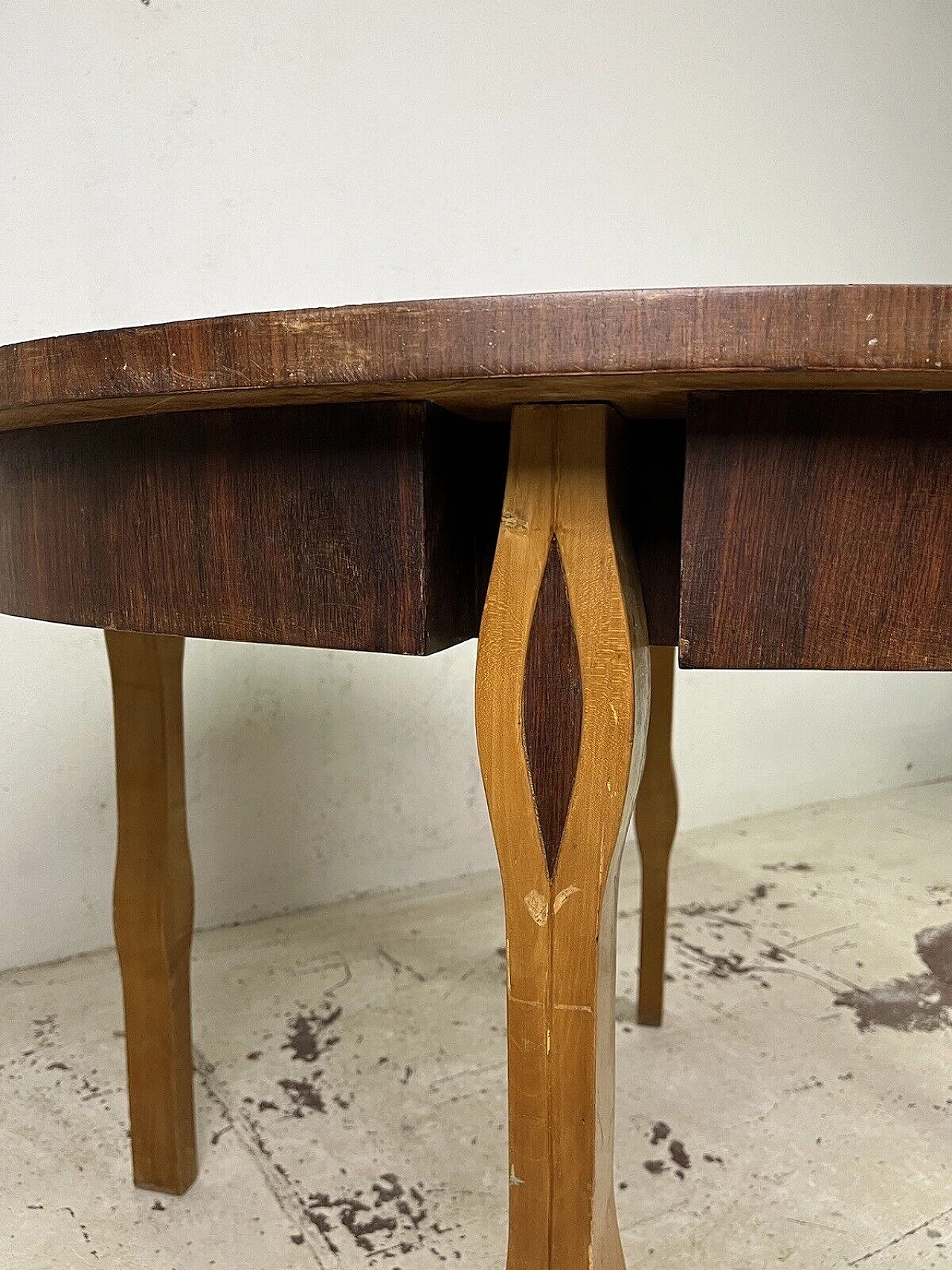 Round wood table attributed to Ico Parisi, 1950s 6