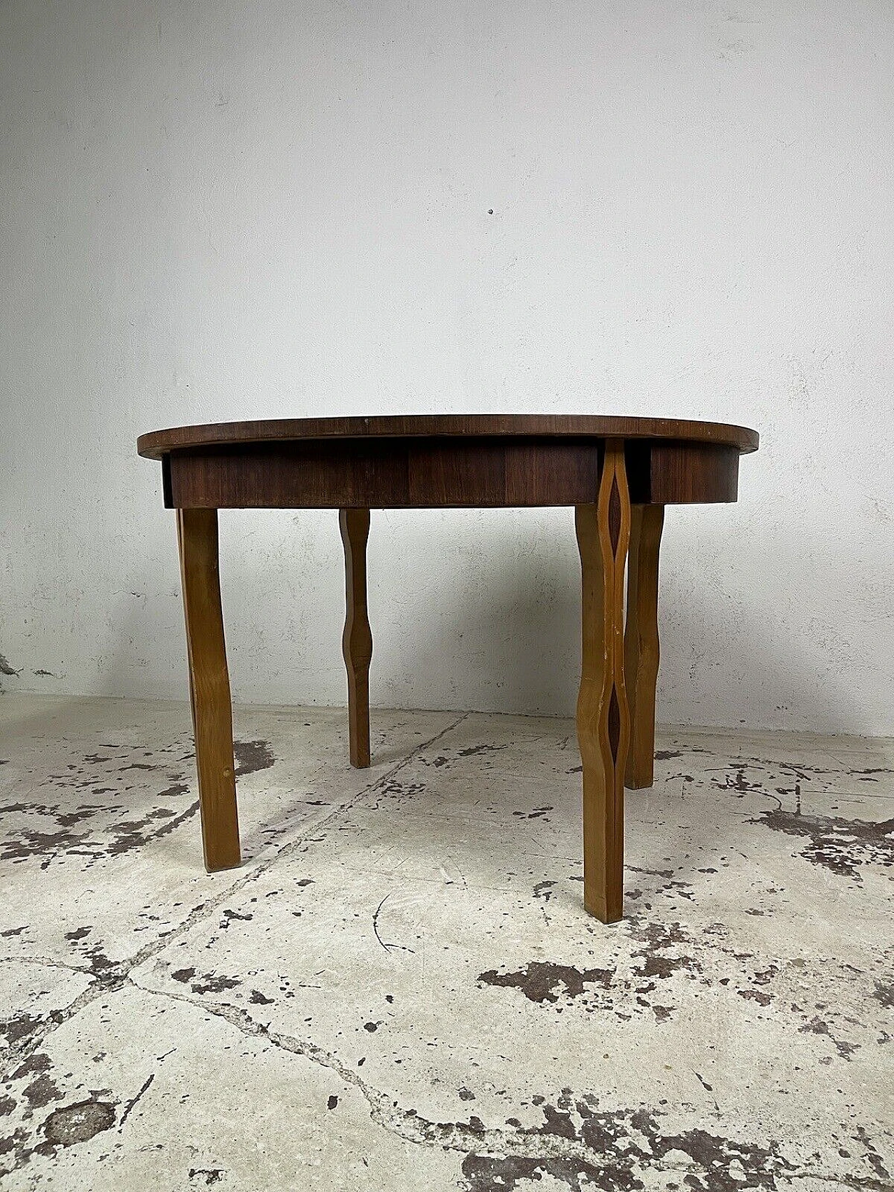 Round wood table attributed to Ico Parisi, 1950s 14