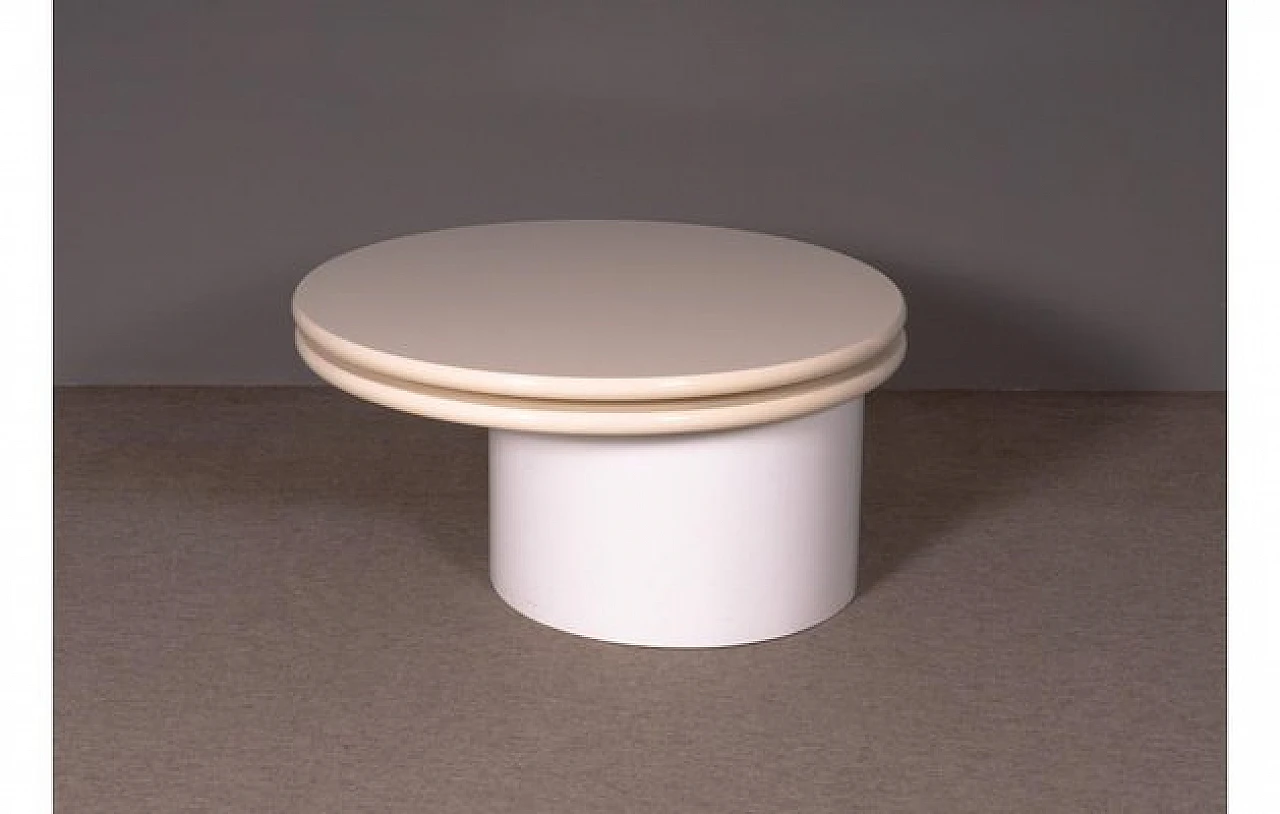 Round swivel coffee table laquered in ivory, 1980s 1