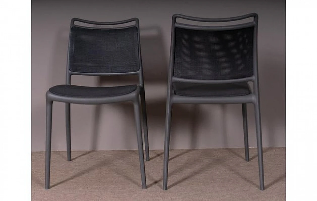 4 Black and grey polycarbonate chairs, 1980s 6