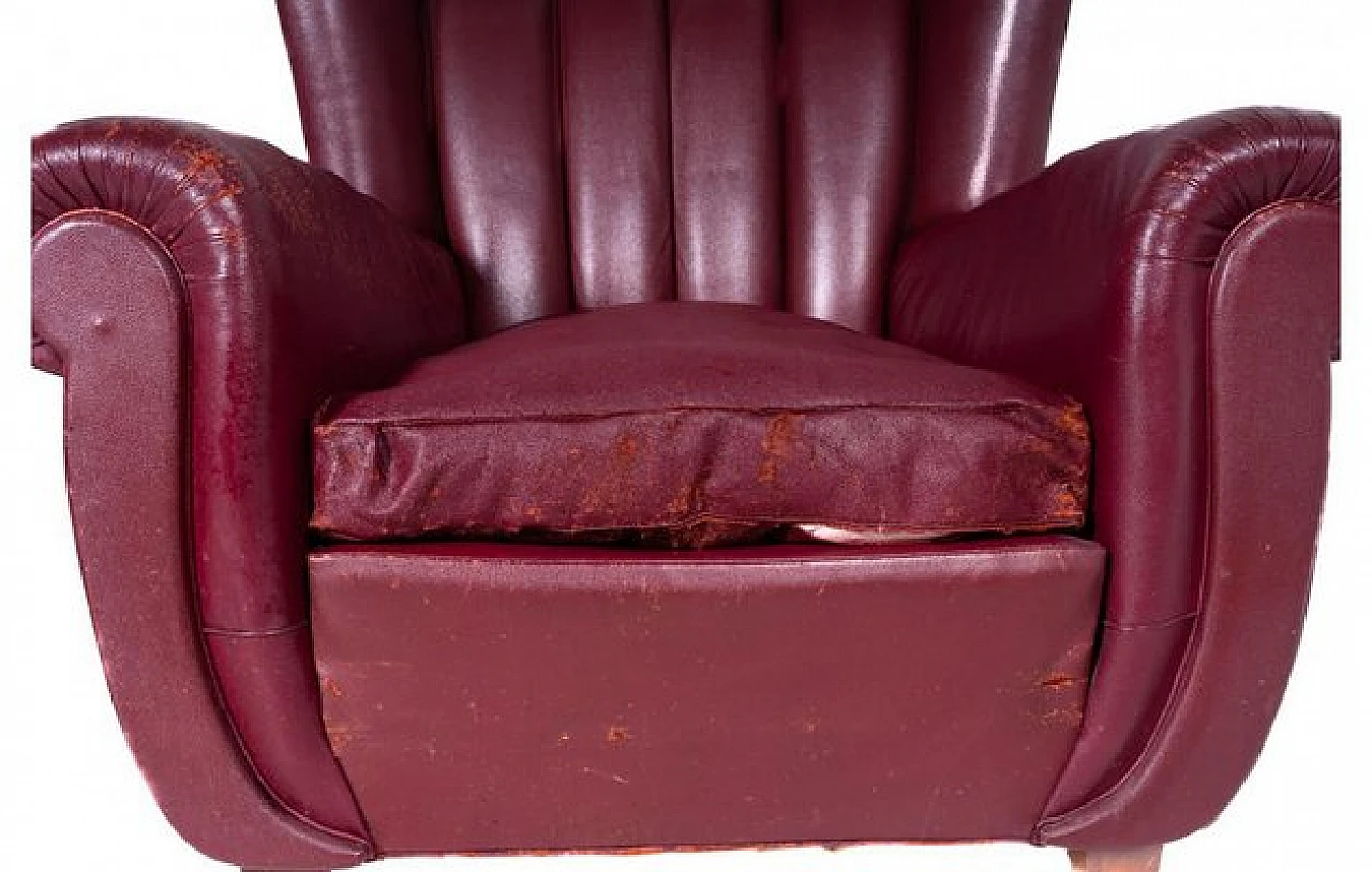 Pair of Savina armchairs in burgundy leather by Poltrona Frau, 1960s 2