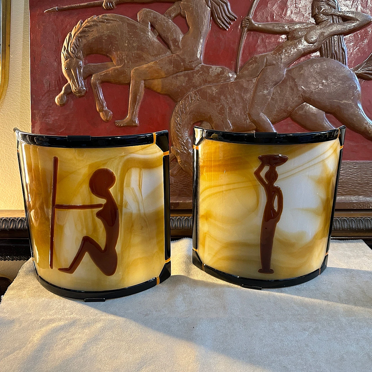 Pair of amber-coloured Murano glass square wall sconces, 1970s 2