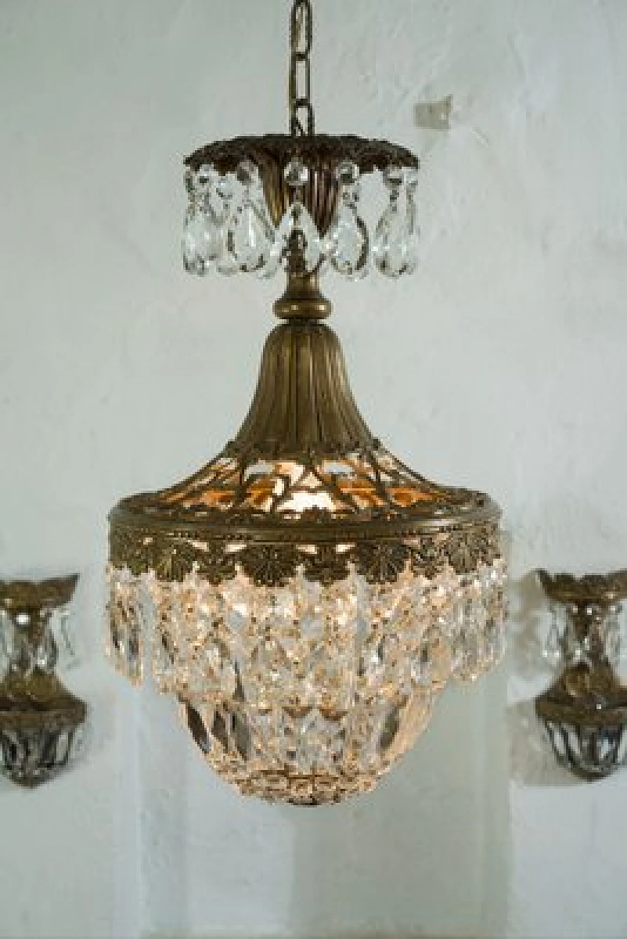 Lampadario Art Déco in ottone con gocce in vetro, anni '40 3