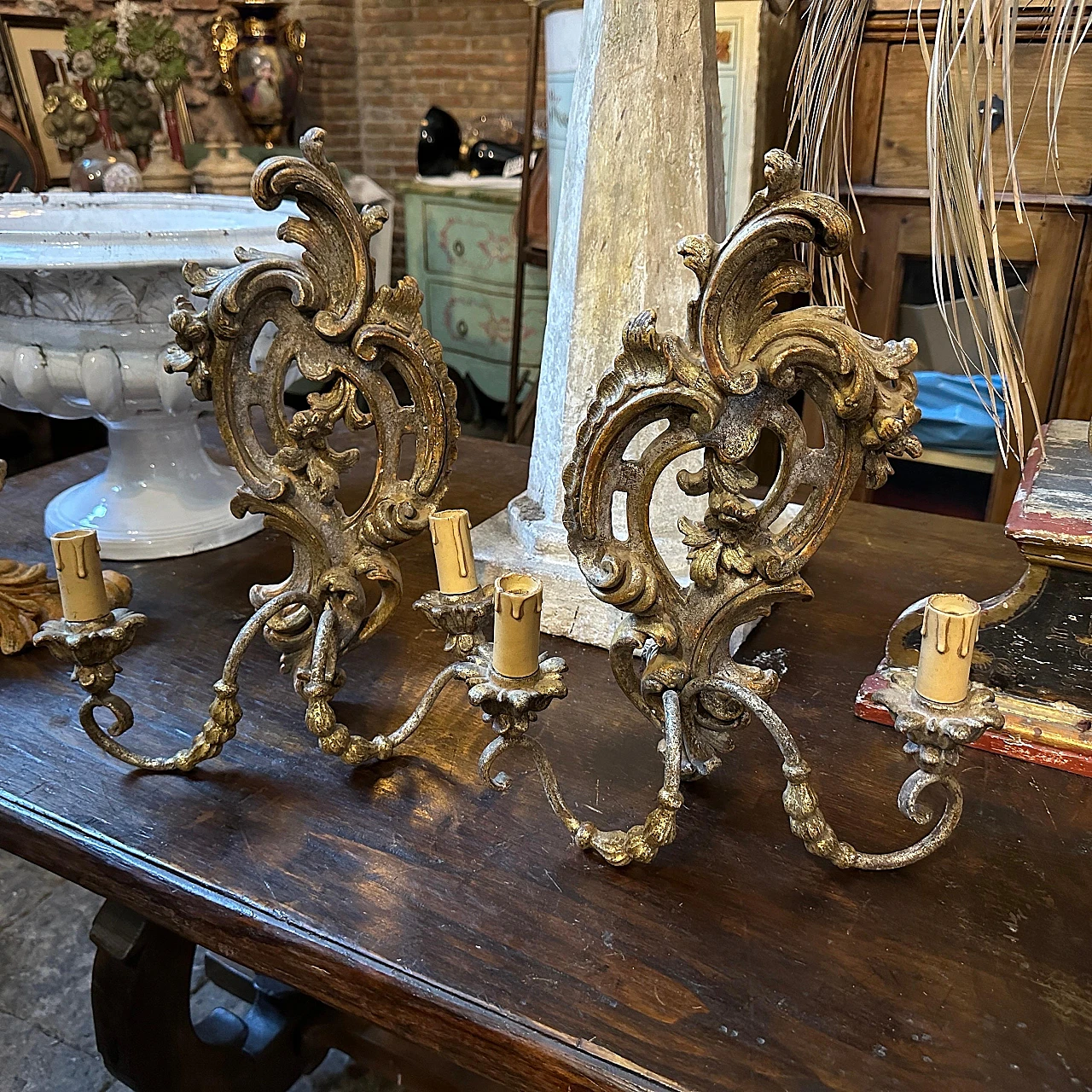 Pair of Baroque style wood and iron wall lights, early 20th century 12