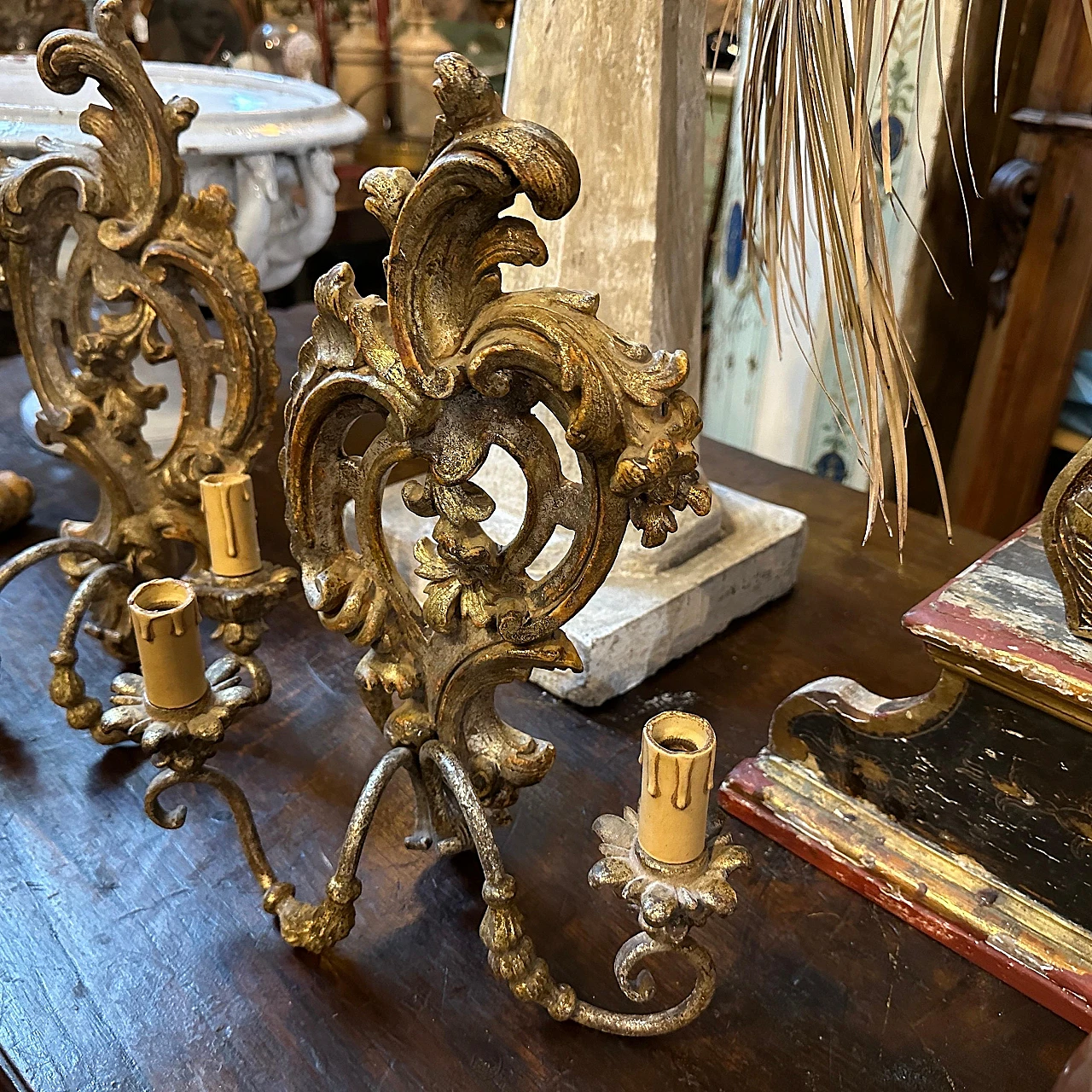 Pair of Baroque style wood and iron wall lights, early 20th century 13