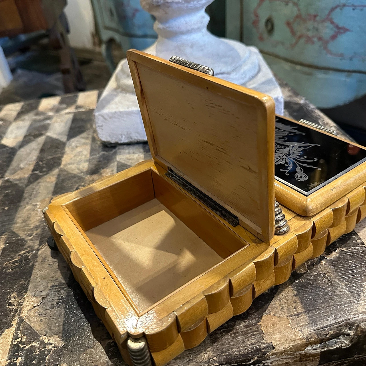 Art Deco wood, metal and decorated glass cigarette case, 1930s 4