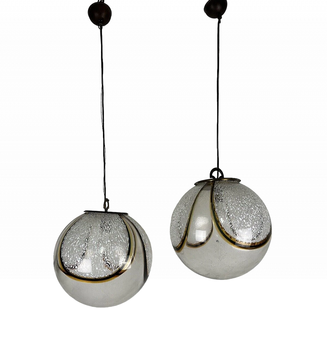 Pair of hanging lamps by Toni Zuccheri for Venini, 1970s 15