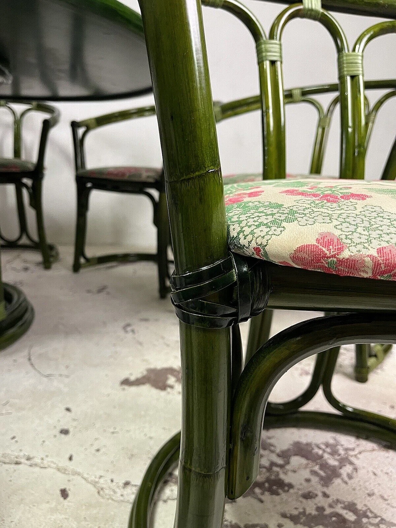 8 Chairs and table in bamboo, wicker and green-stained wood, 1970s 9