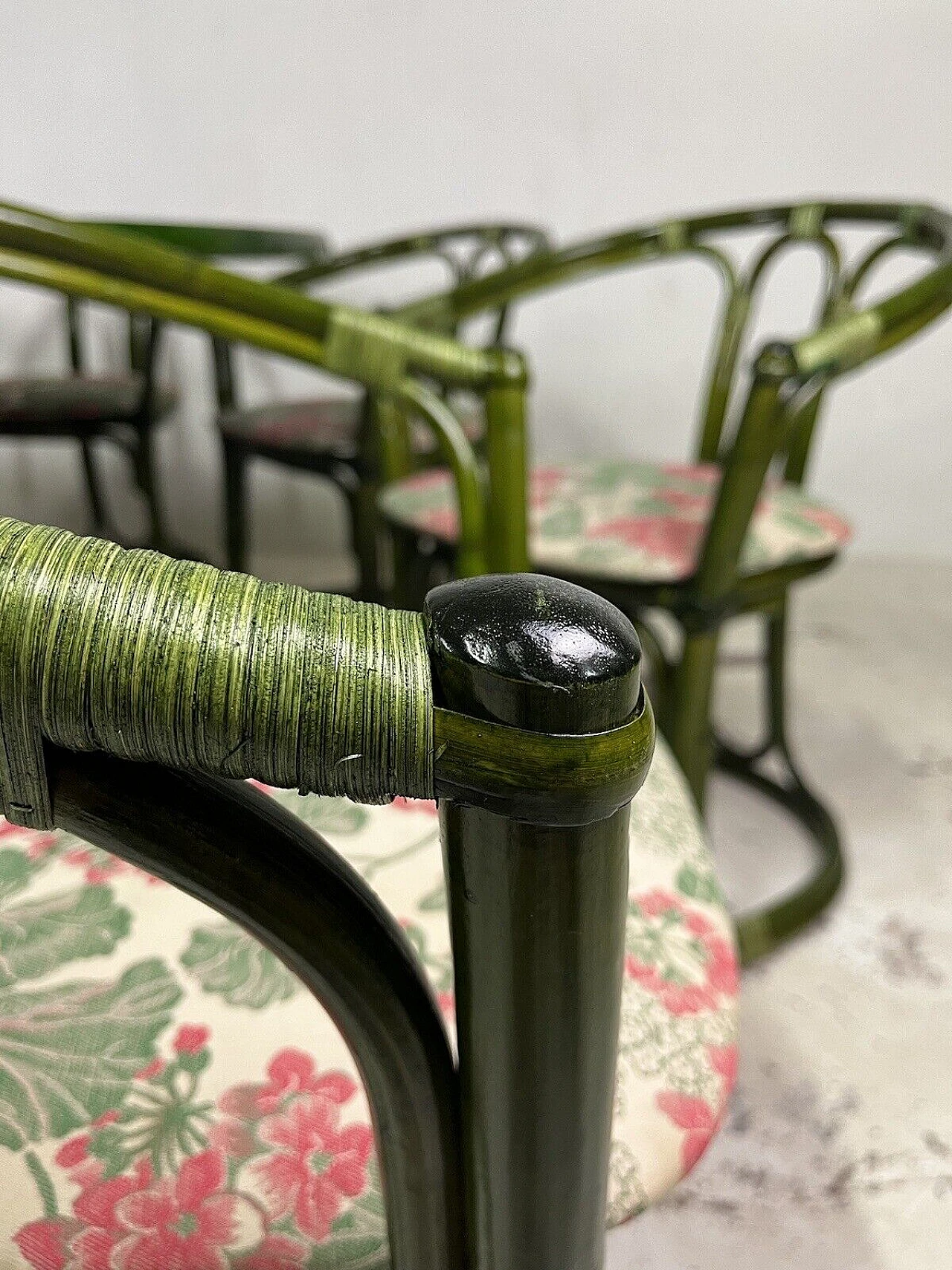 8 Chairs and table in bamboo, wicker and green-stained wood, 1970s 13