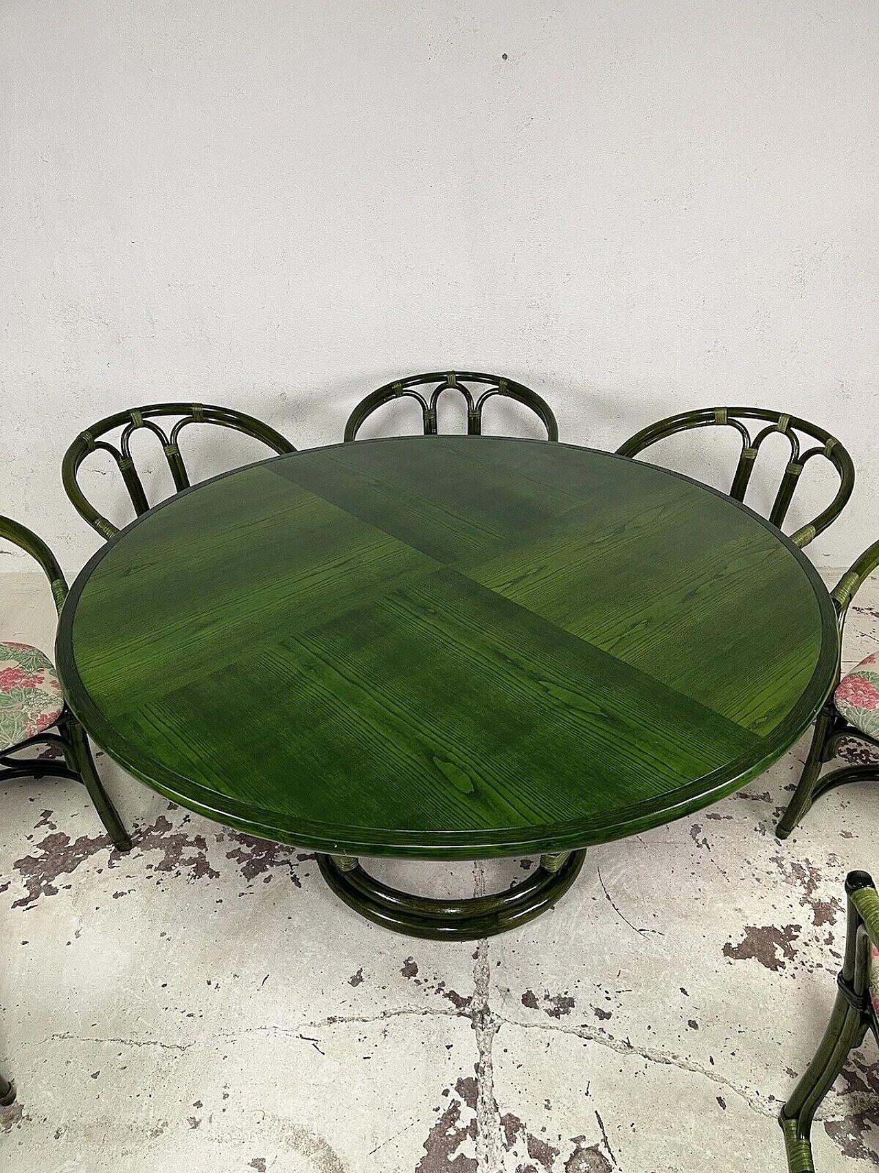 8 Chairs and table in bamboo, wicker and green-stained wood, 1970s 18