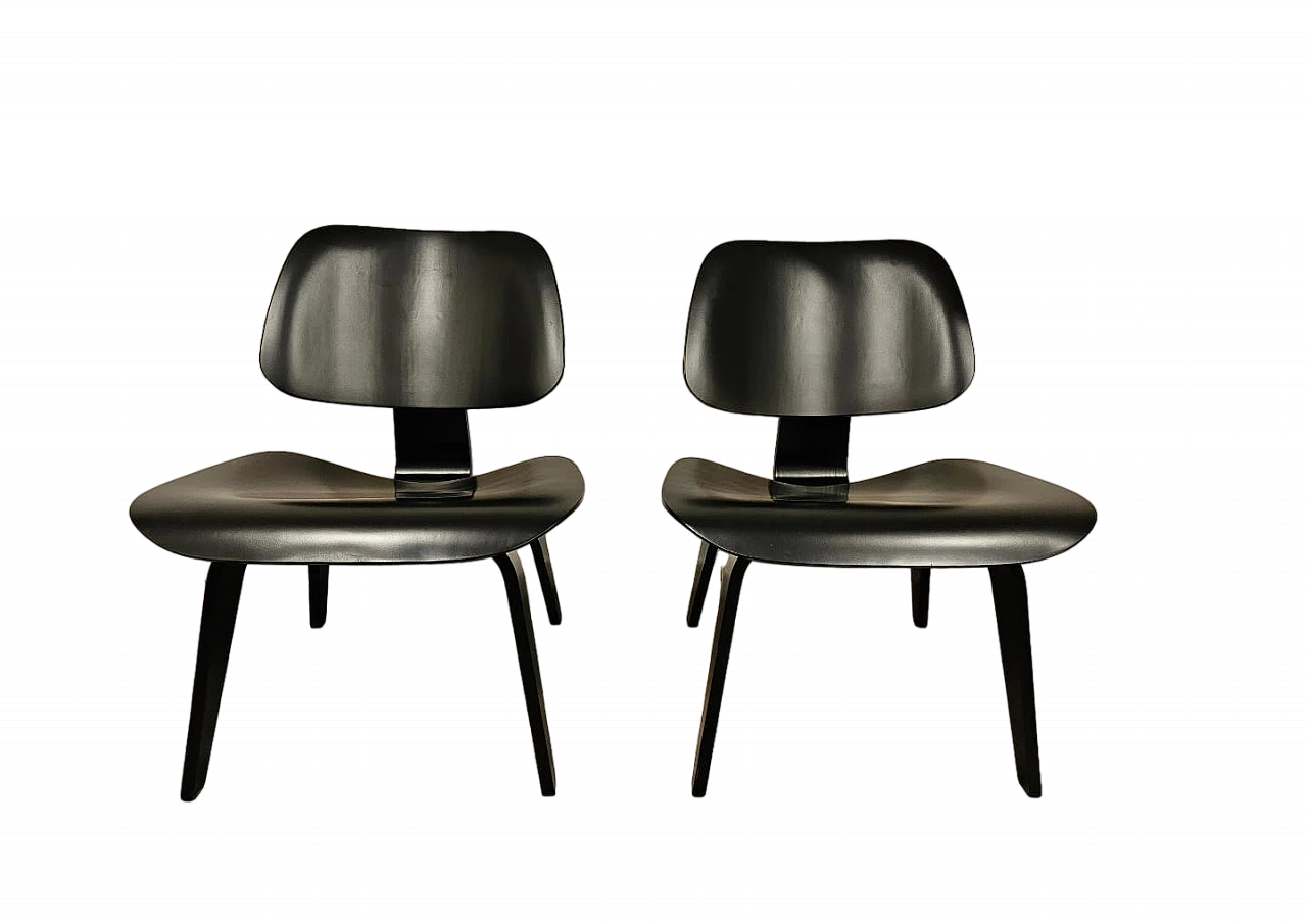 Pair of LCW armchairs by Charles & Ray Eames for H. Miller, 1990s 5