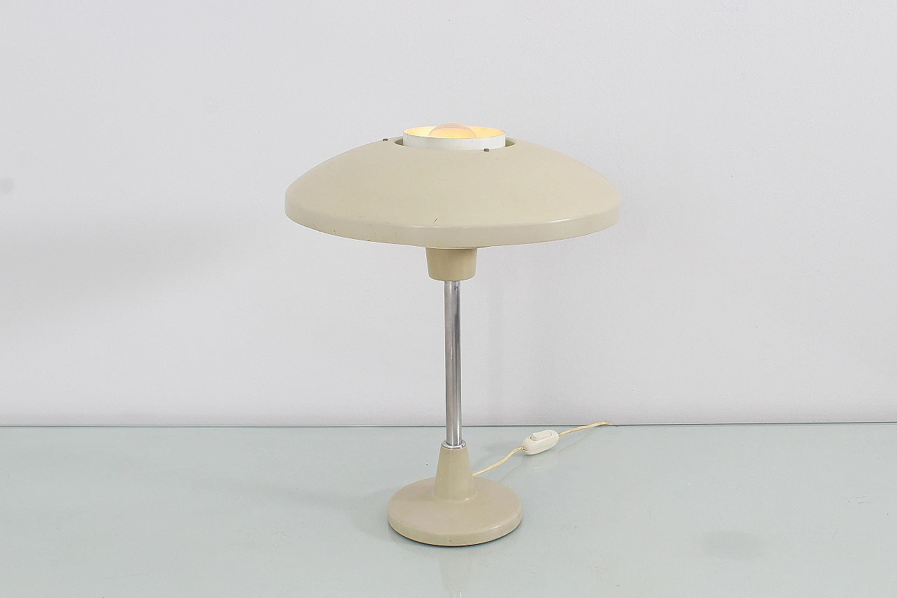 Lacquered aluminum 8022 table lamp by Stilnovo, 1950s 7