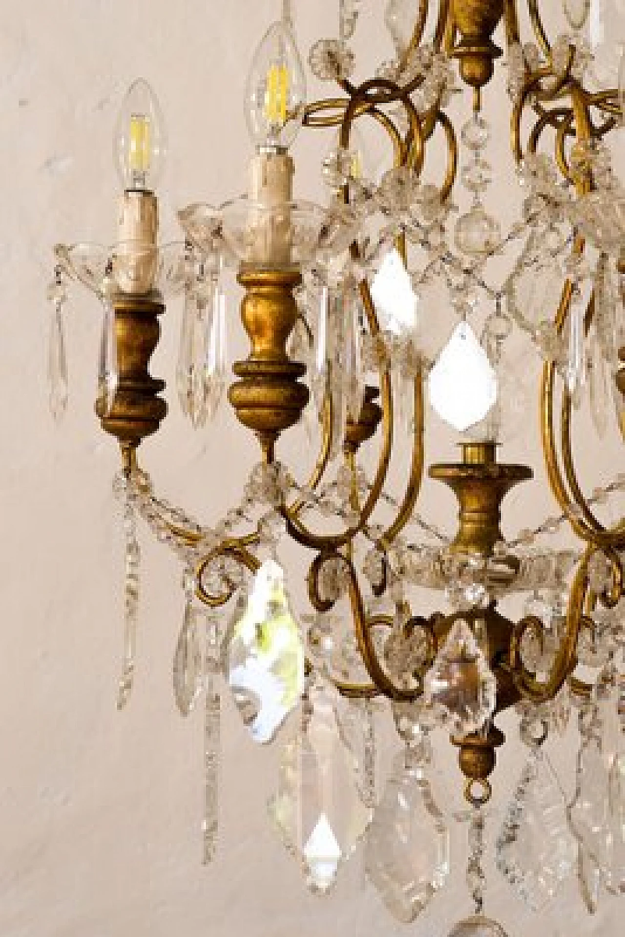 Maria Teresa six-light crystal chandelier, 1940s 7