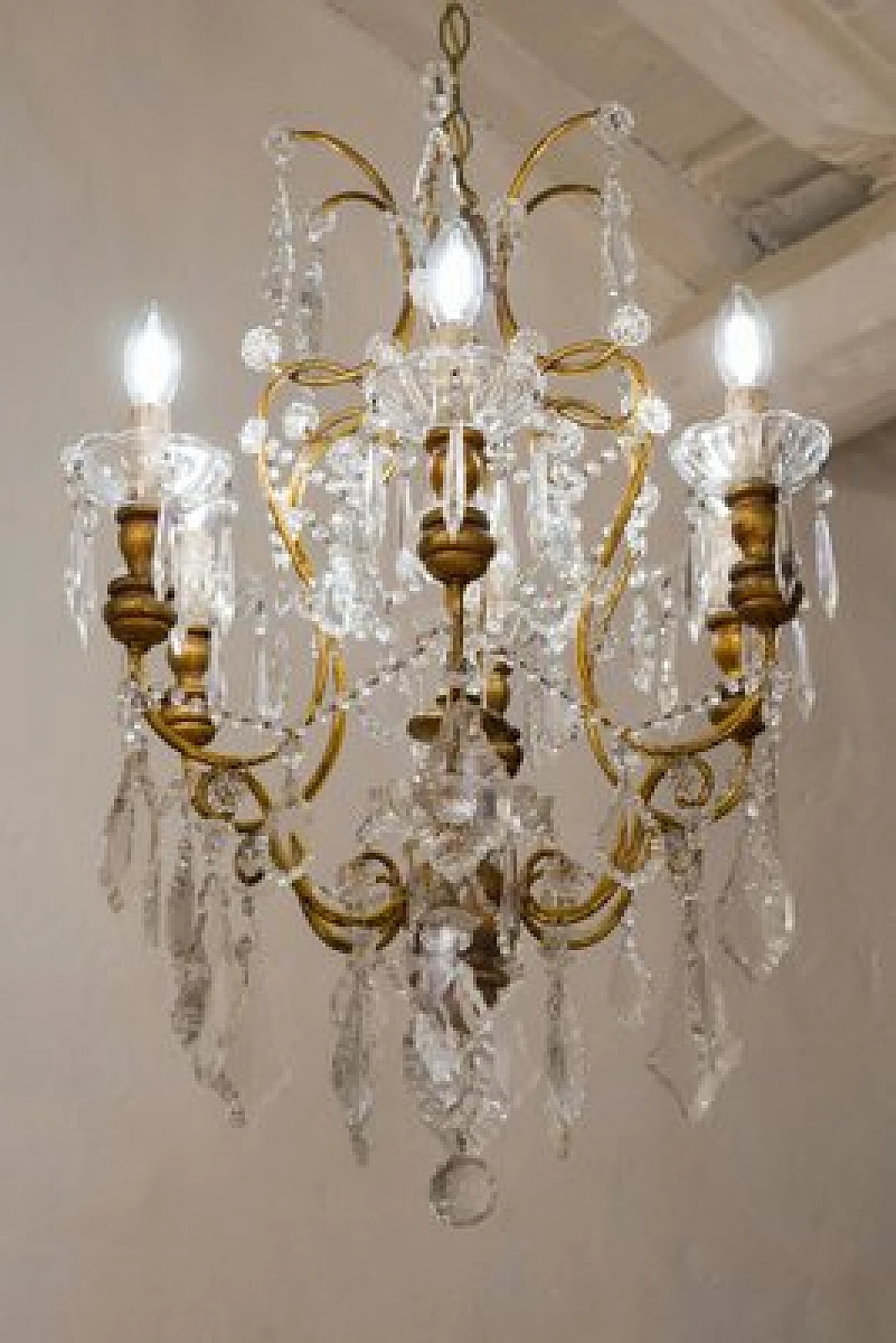 Maria Teresa six-light crystal chandelier, 1940s 11