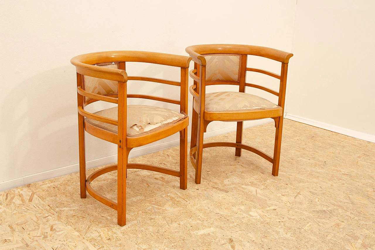 Pair of bent beech armchairs in the style of Hoffmann, 1920s 3