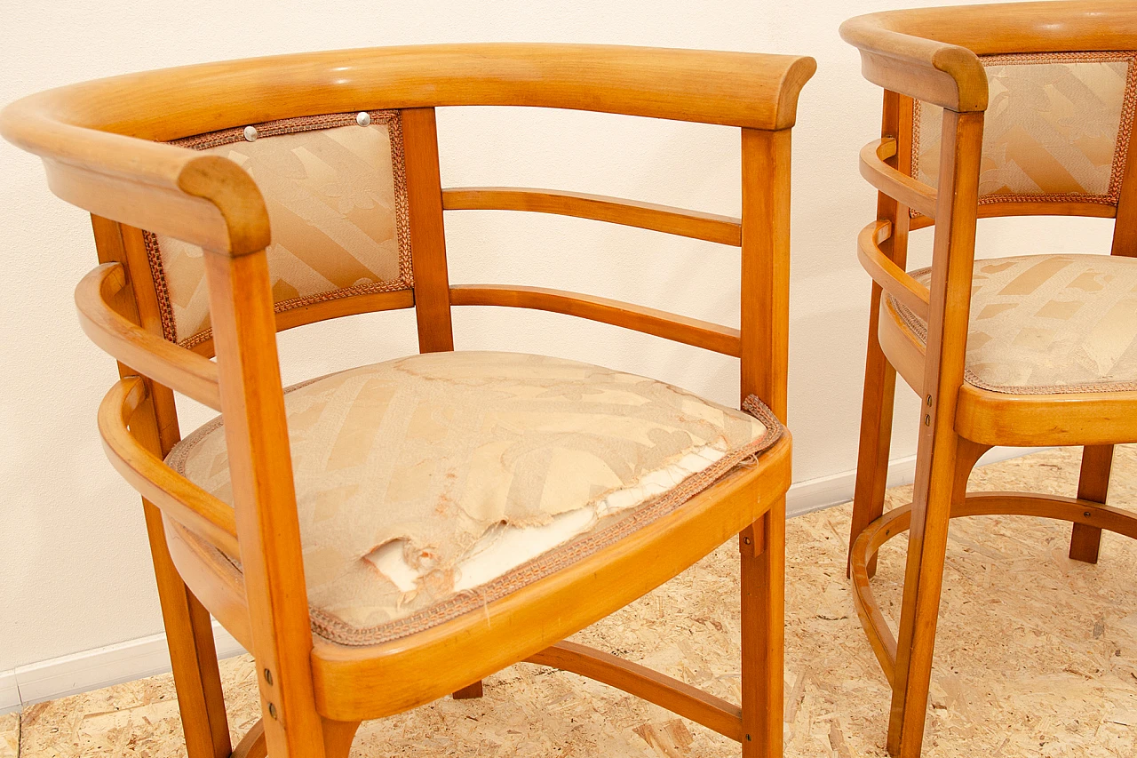 Pair of bent beech armchairs in the style of Hoffmann, 1920s 8