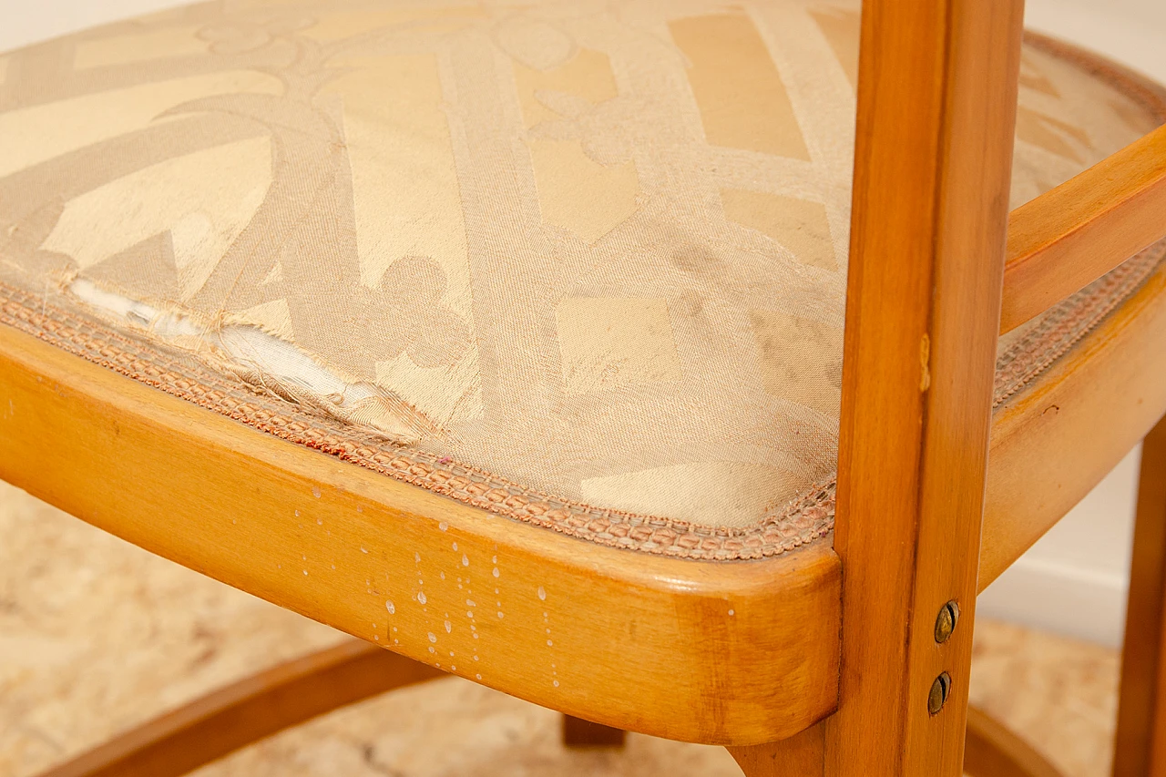 Pair of bent beech armchairs in the style of Hoffmann, 1920s 11