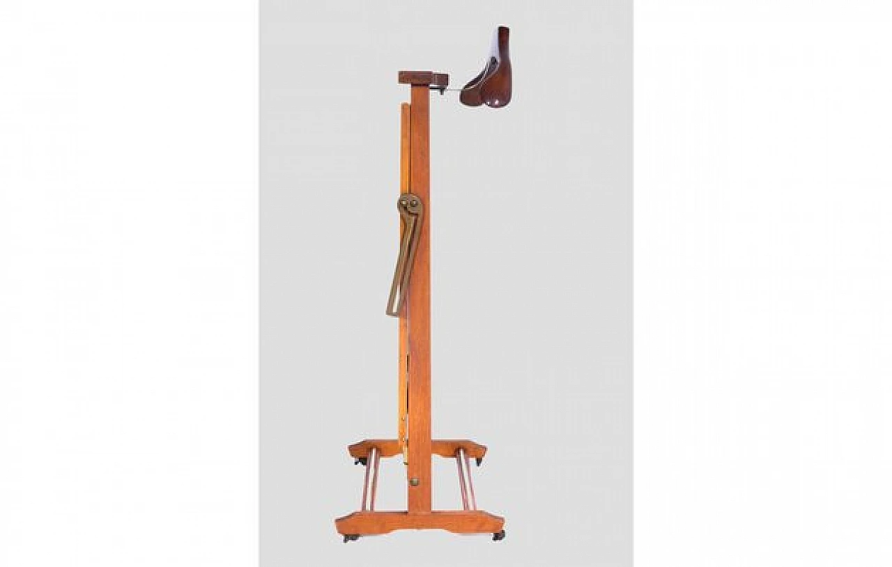 Wood valet stand by Fratelli Reguitti 4