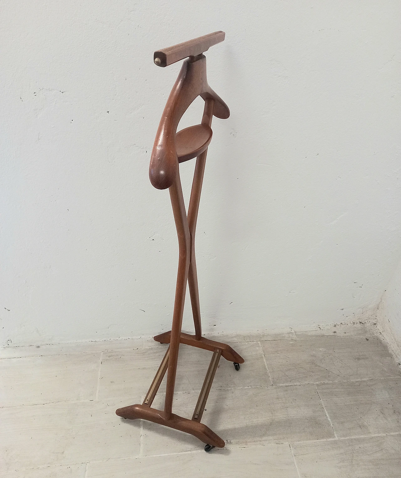 Valet stand attributed to Ico Parisi for Fratelli Reguitti, 1960s 2