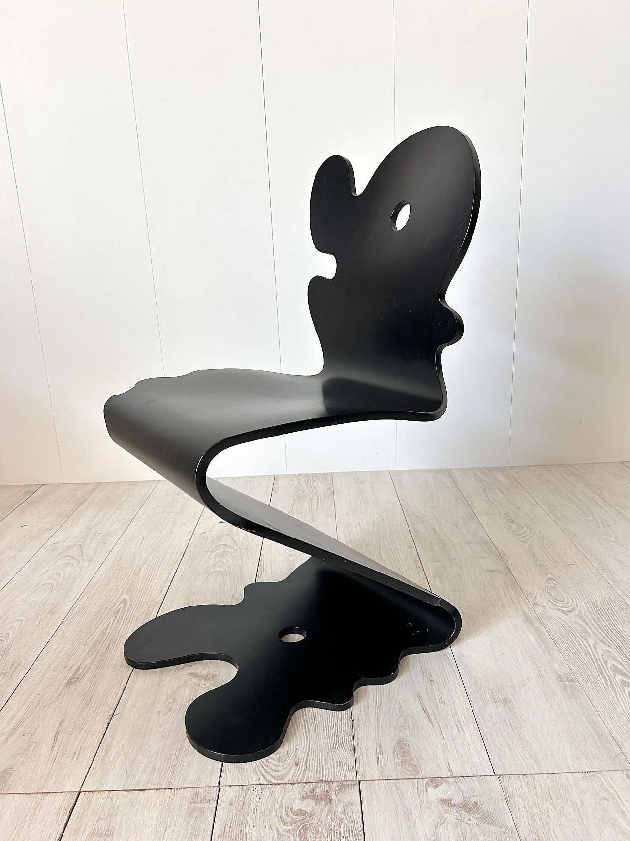 Sedia Pantonic 5000 nera di Verner Panton per Studio Hag, 1992 3