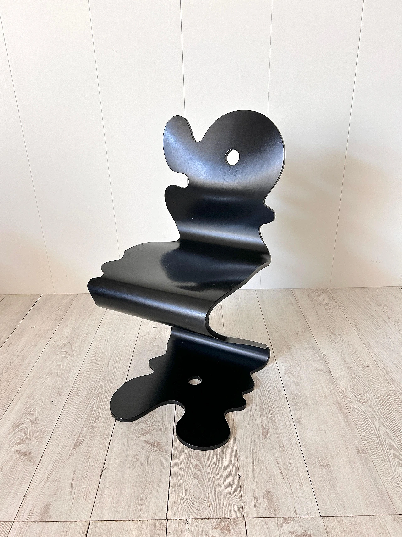 Sedia Pantonic 5000 nera di V. Panton per Studio Hag, 1992 2