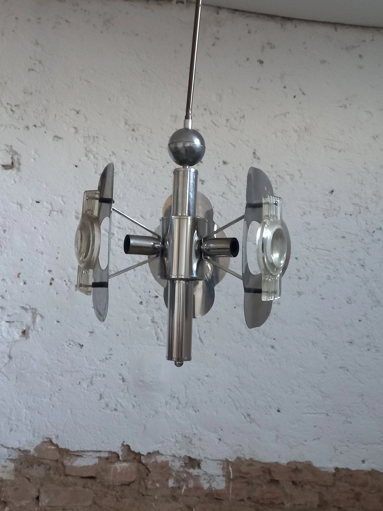 Lampadario in accciaio in stile Oscar Torlasco, anni '70 7