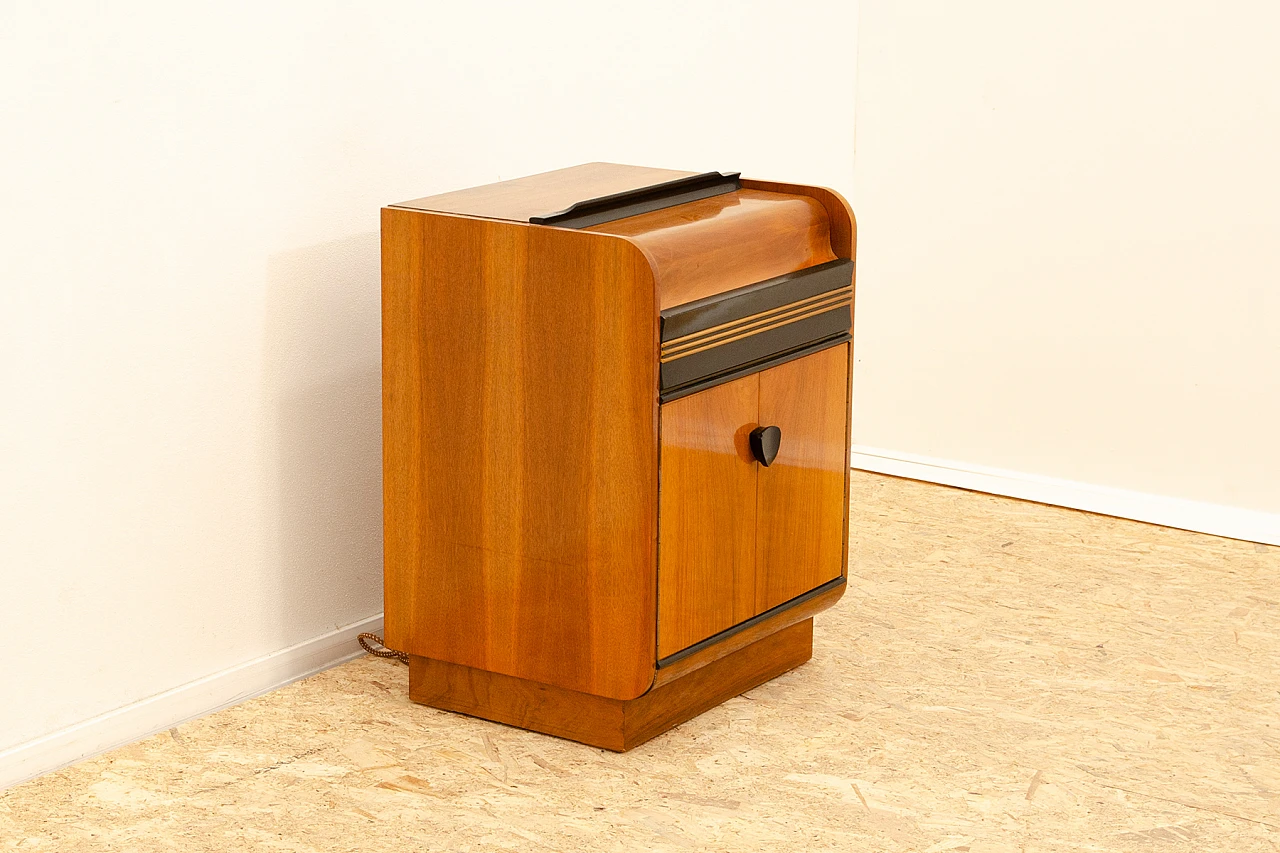 Czechoslovakian walnut cabinet with record player and radio, 1950s 3