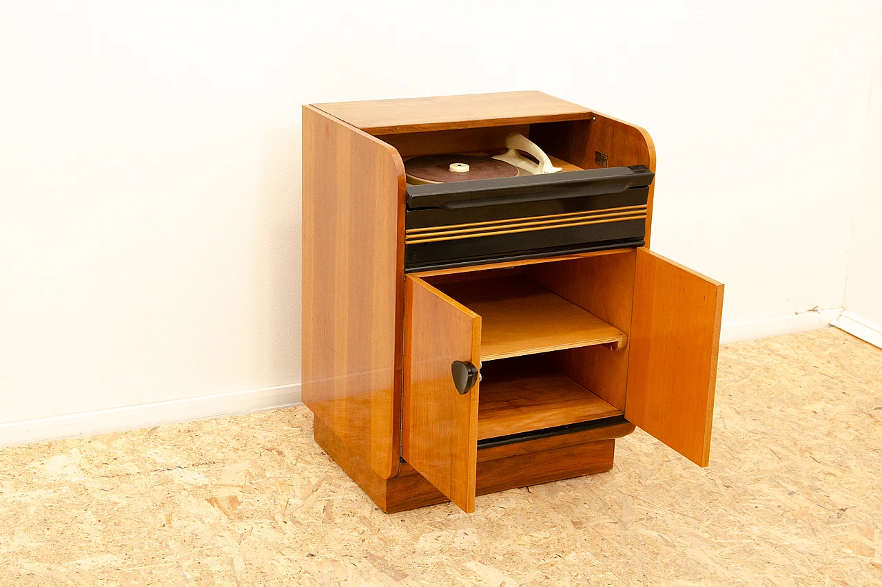 Czechoslovakian walnut cabinet with record player and radio, 1950s 10