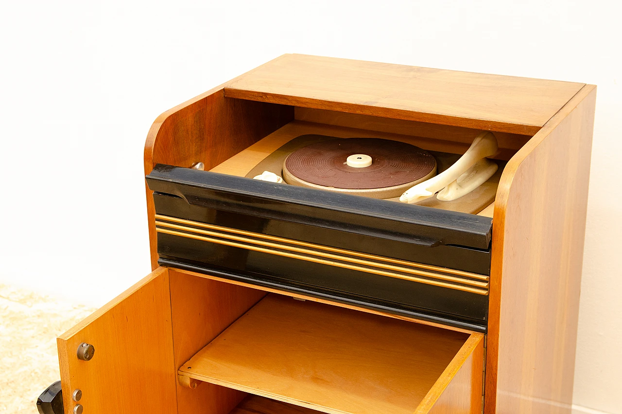 Czechoslovakian walnut cabinet with record player and radio, 1950s 11