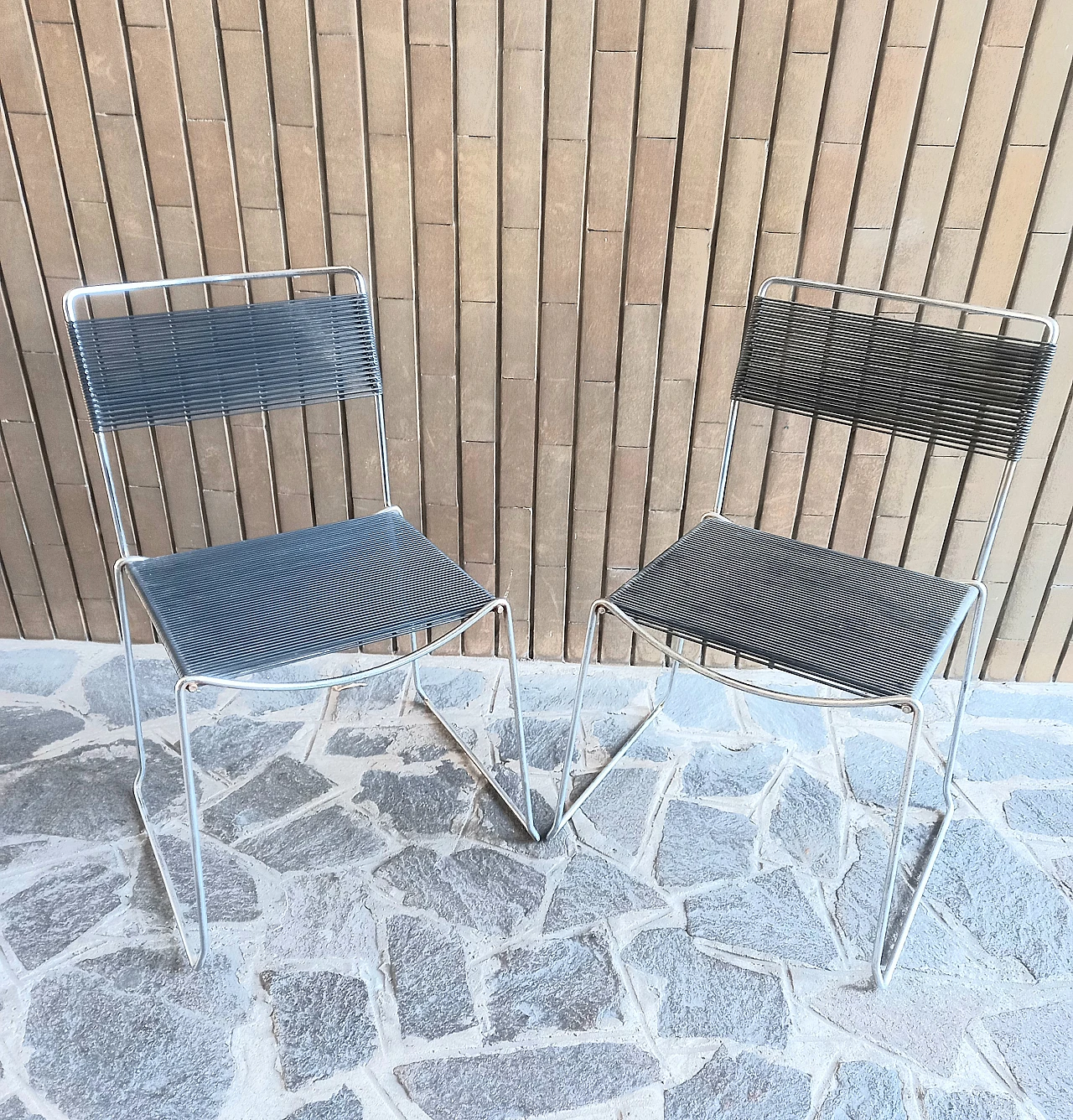 Pair of steel and plastic chairs in Spaghetti style, 1970s 1