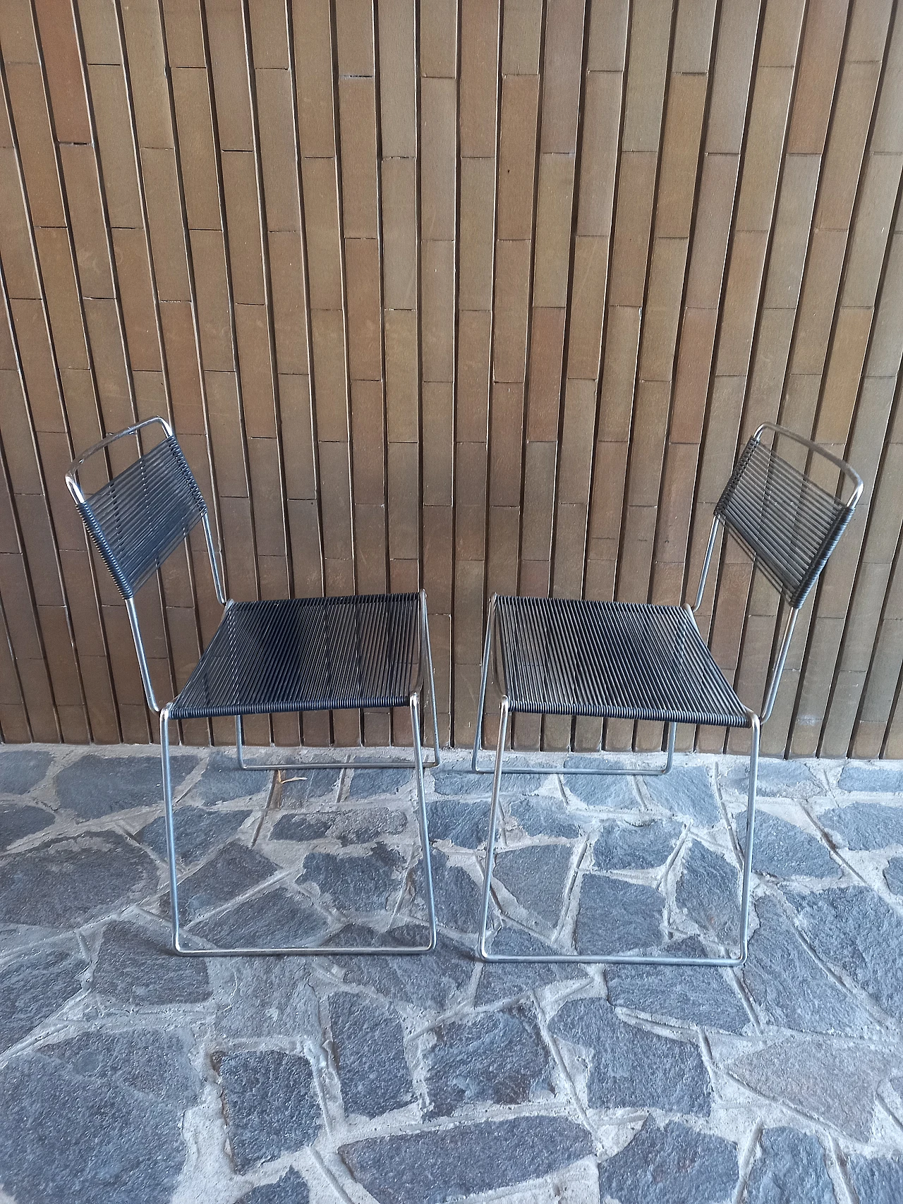 Pair of steel and plastic chairs in Spaghetti style, 1970s 5