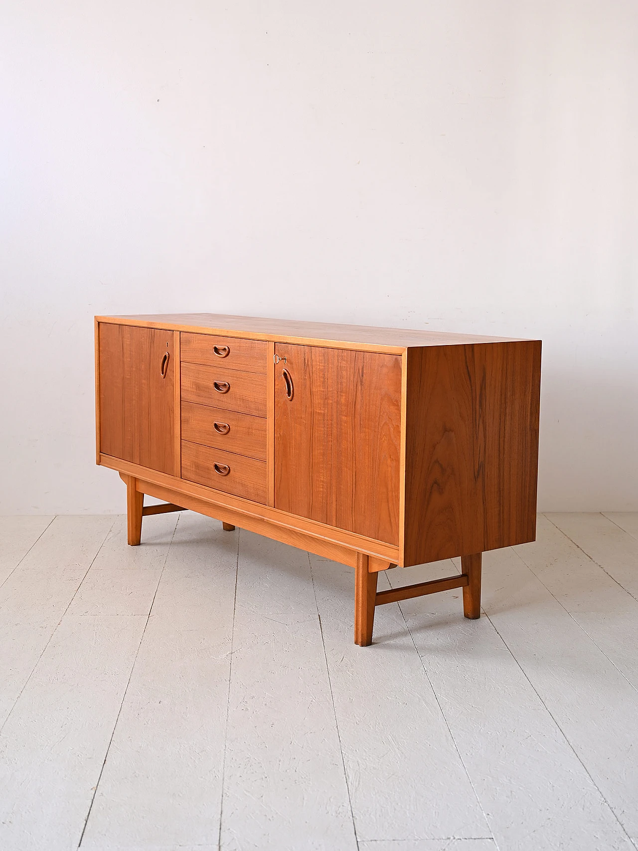 Credenza scandinava in teak con profili in rovere, anni '60 5