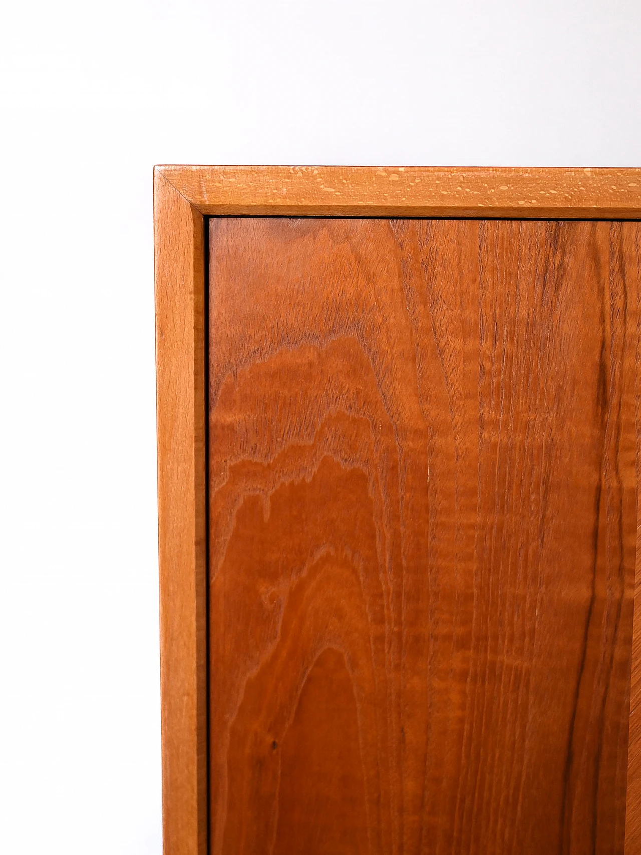 Credenza scandinava in teak con profili in rovere, anni '60 7