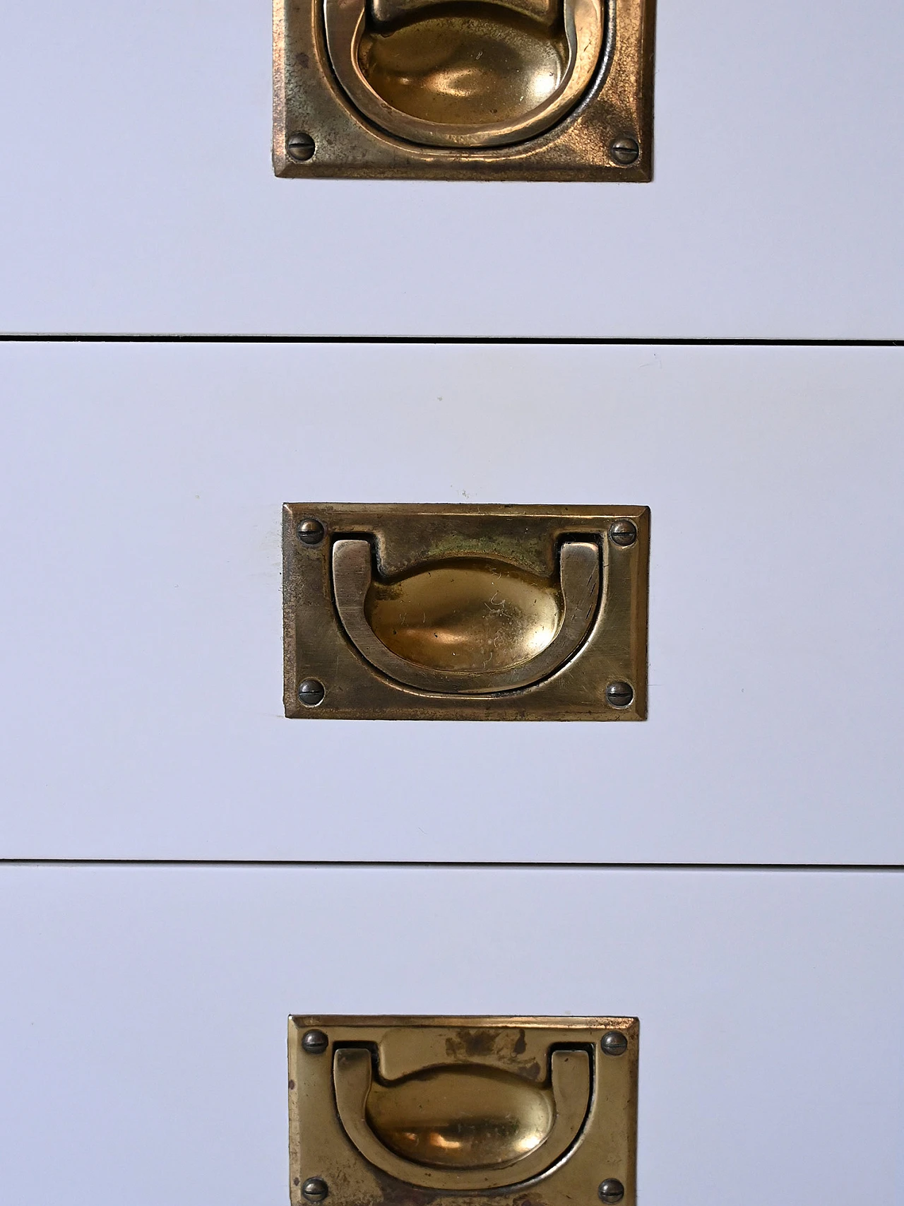 White-stained wood and gilded metal chest of drawers, 1960s 7