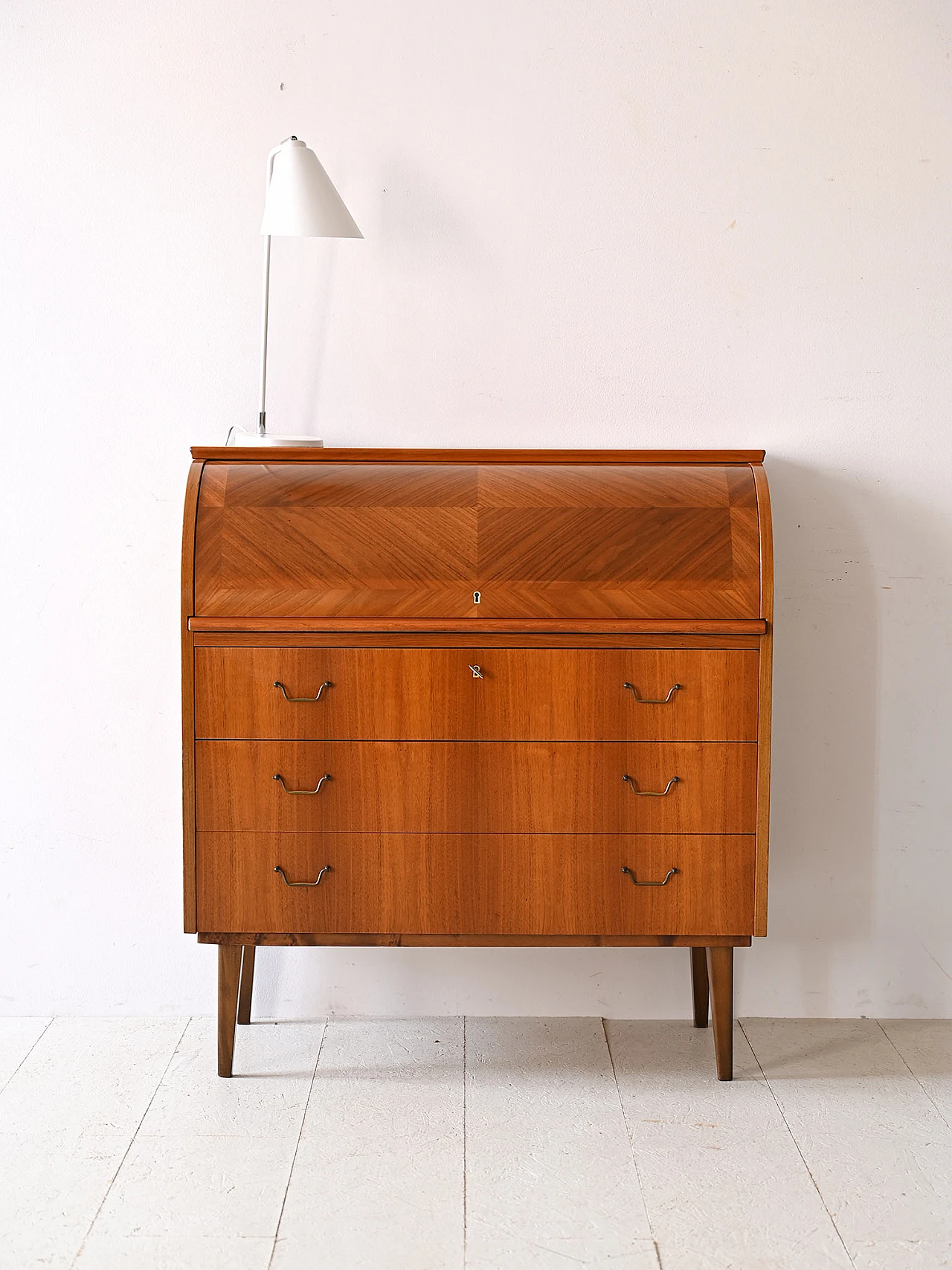 Secretaire danese in legno con maniglie in metallo, anni '60 2