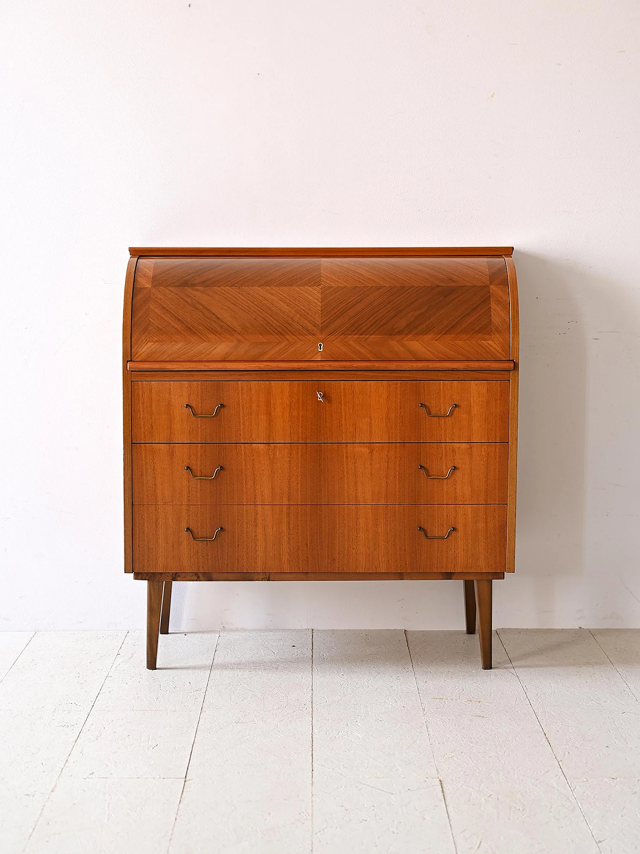 Secretaire danese in legno con maniglie in metallo, anni '60 3