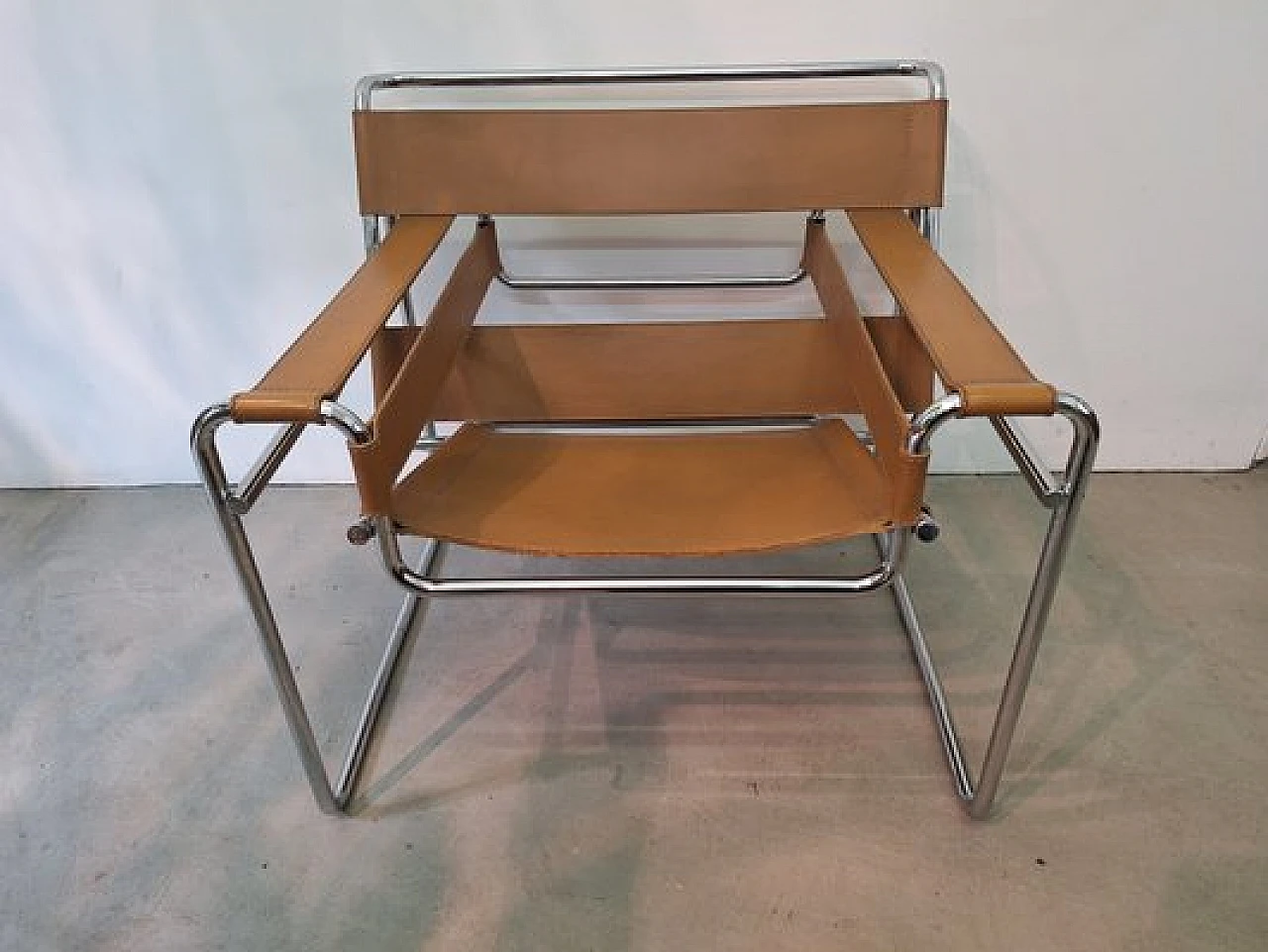 Armchair Wassilly in leather & iron by M. Breuer for Gavina, 1970s 1