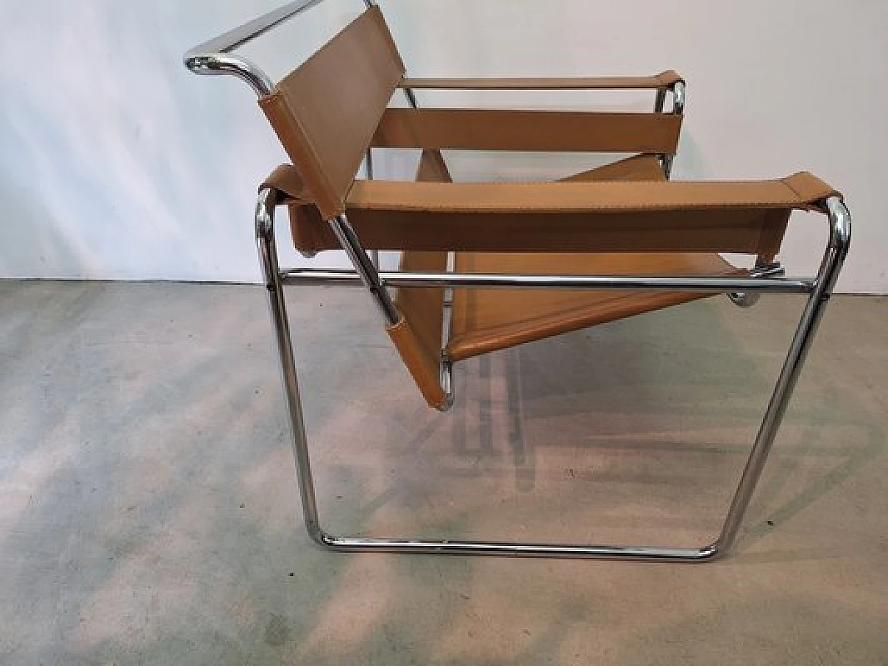 Armchair Wassilly in leather & iron by M. Breuer for Gavina, 1970s 4