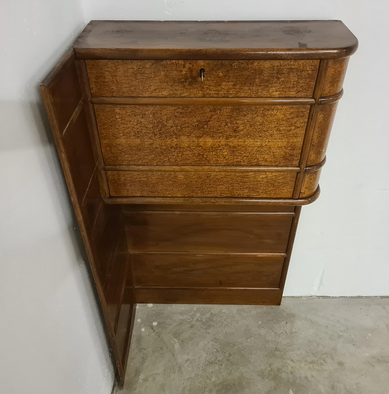 Art Deco briarwood telephone corner cabinet, 1930s 9