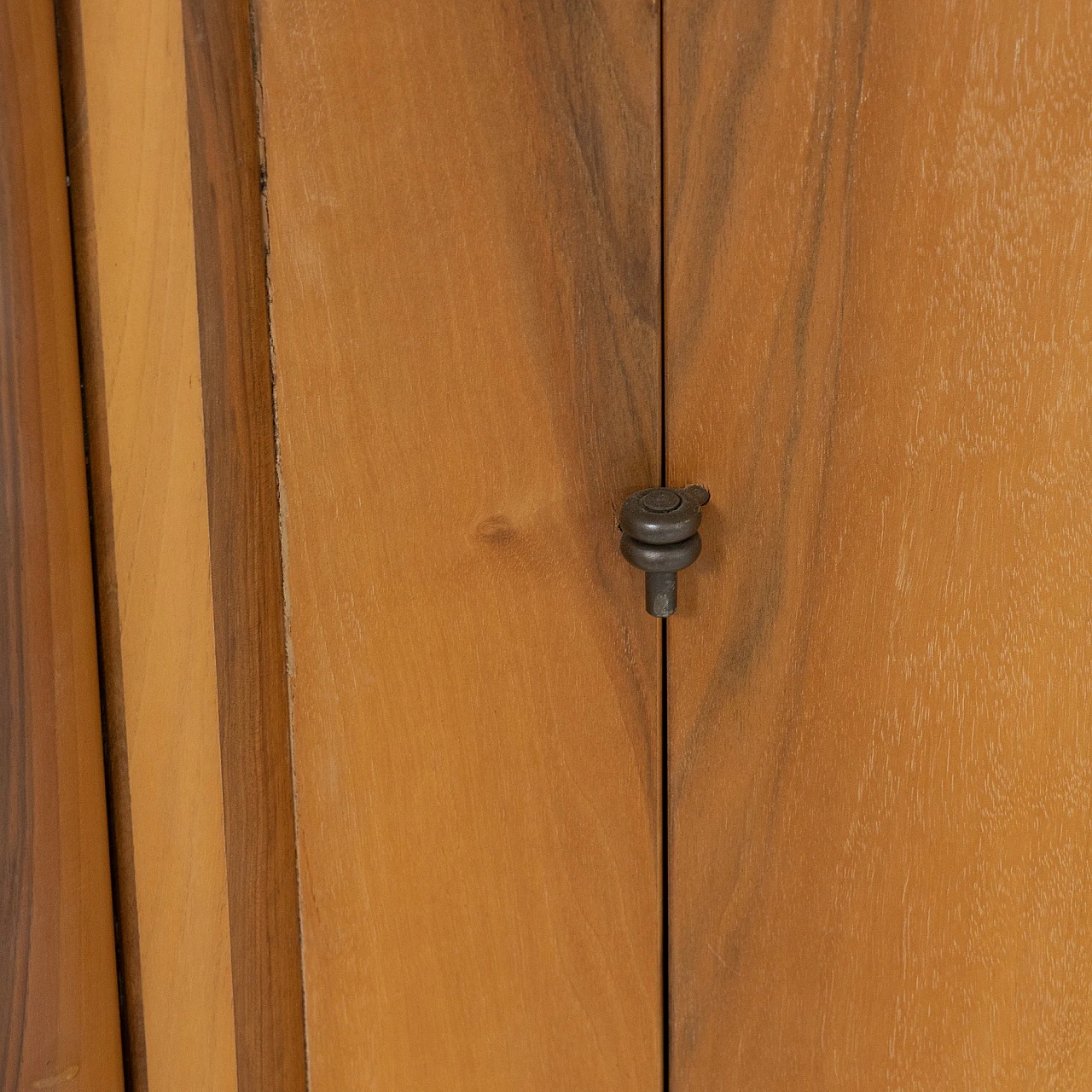 Credenza Scuderia di C. Scarpa per Bernini, anni '70 13