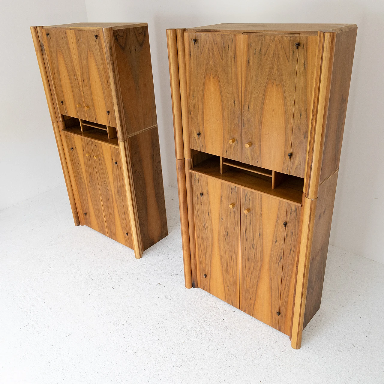 Pair of Scuderia sideboards by Carlo Scarpa for Bernini, 1970s 5