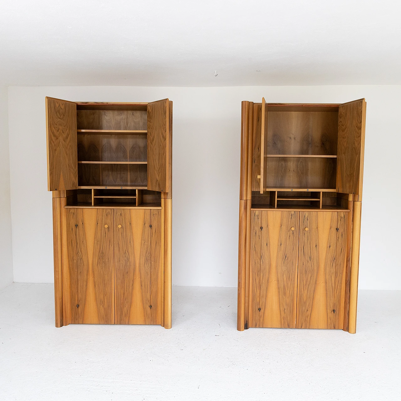 Pair of Scuderia sideboards by Carlo Scarpa for Bernini, 1970s 7