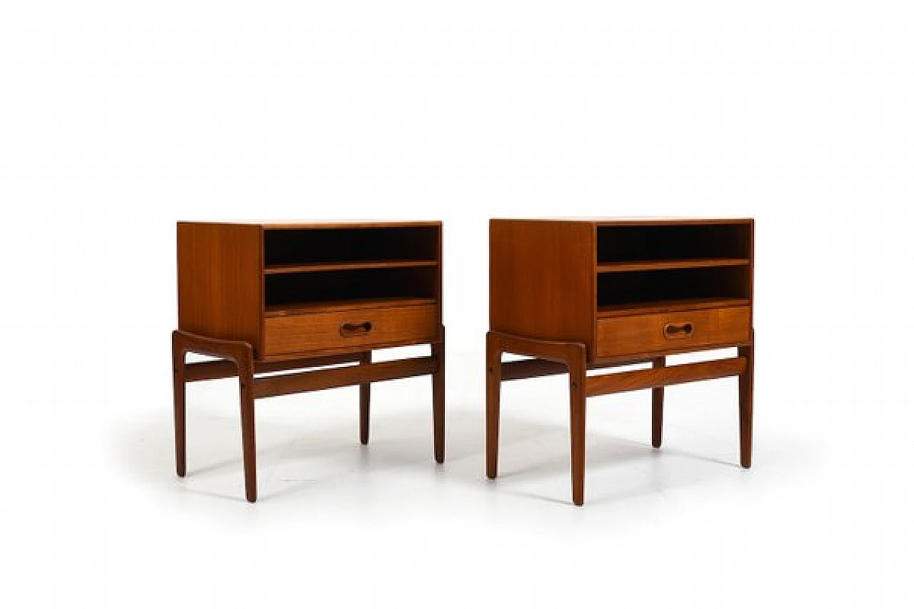 Pair of bedside tables by Arne Vodder for Vamo Sønderborg, 1960s 4