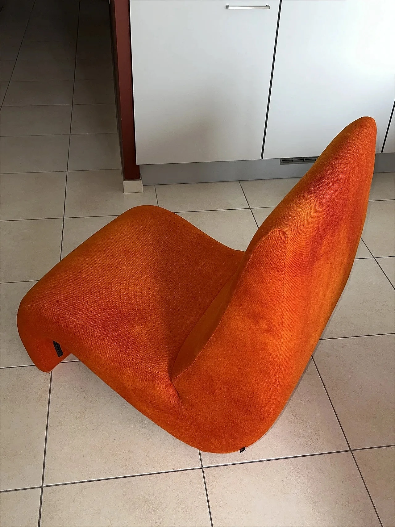 Pair of orange Amoebe armchairs by Verner Panton for Vitra 4