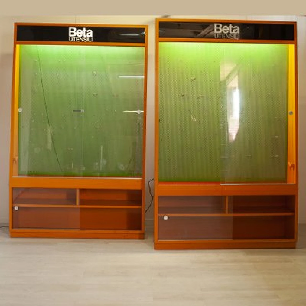 Work tool display cabinet by Beta Utensili, 1960s 9