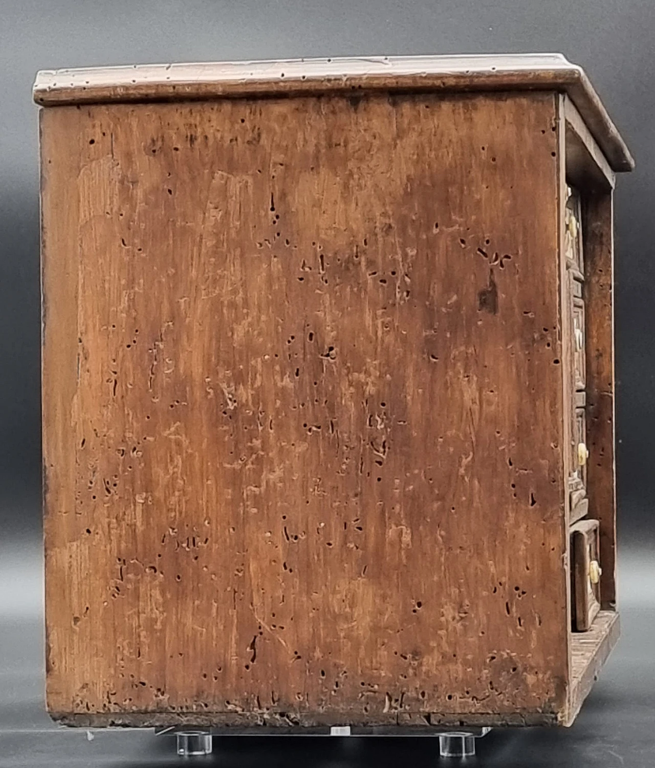 Wood coin case with bone inlays, 18th century 5