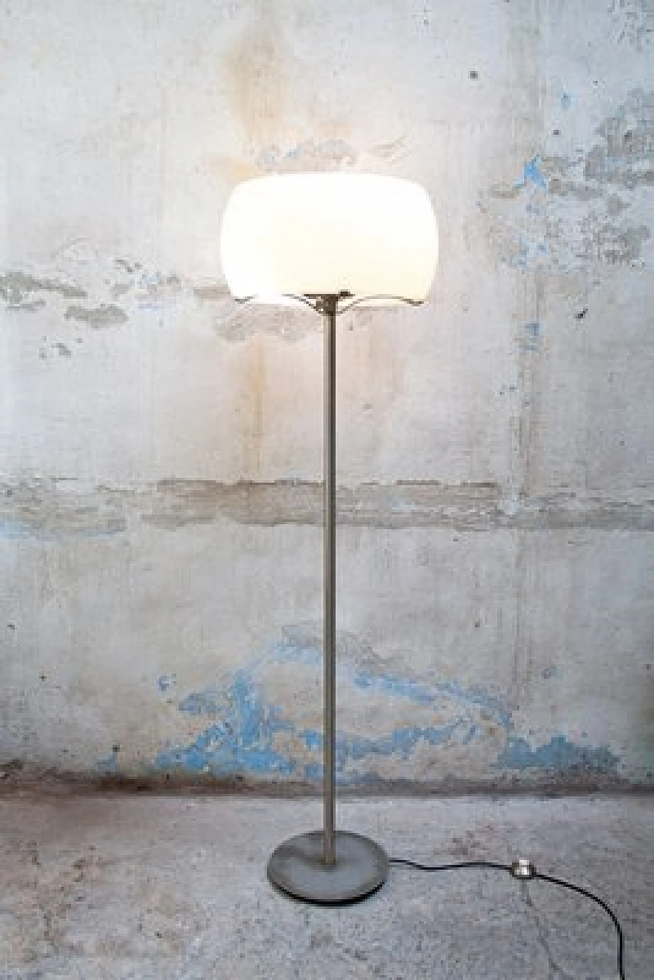 Clitunno floor lamp by Vico Magistretti for Artemide, 1963 2