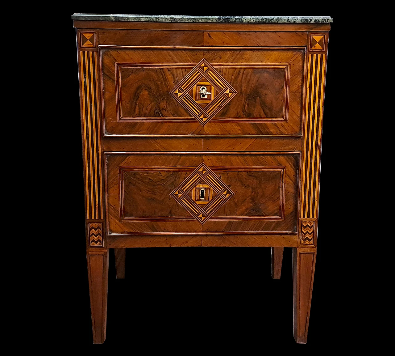 Walnut cabinet with boxwood inlay and green marble top, 18th century 3