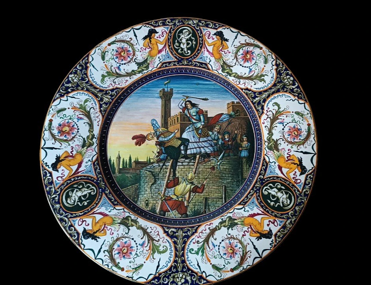 Majolica parade plate by Giuseppe Fiumi Faenza, 1920s 1