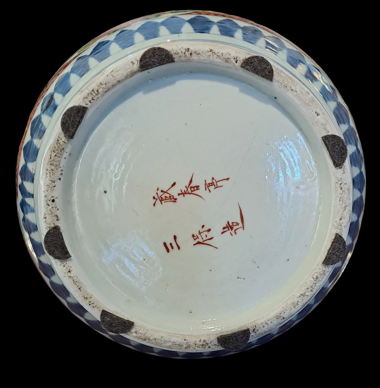 Coppia di vasi Imari in porcellana dipinta, '800 4